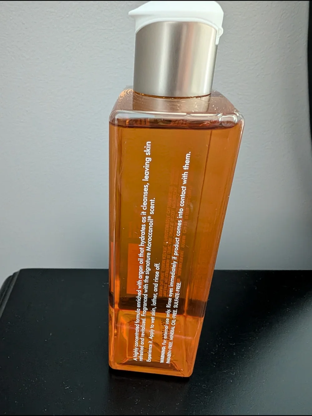 Moroccanoil hydrating shower
